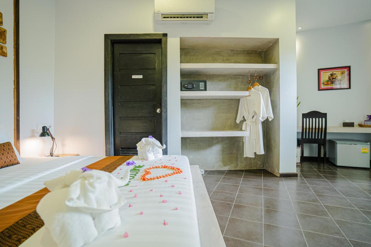 קמפוט Makk Hotel מראה חיצוני תמונה